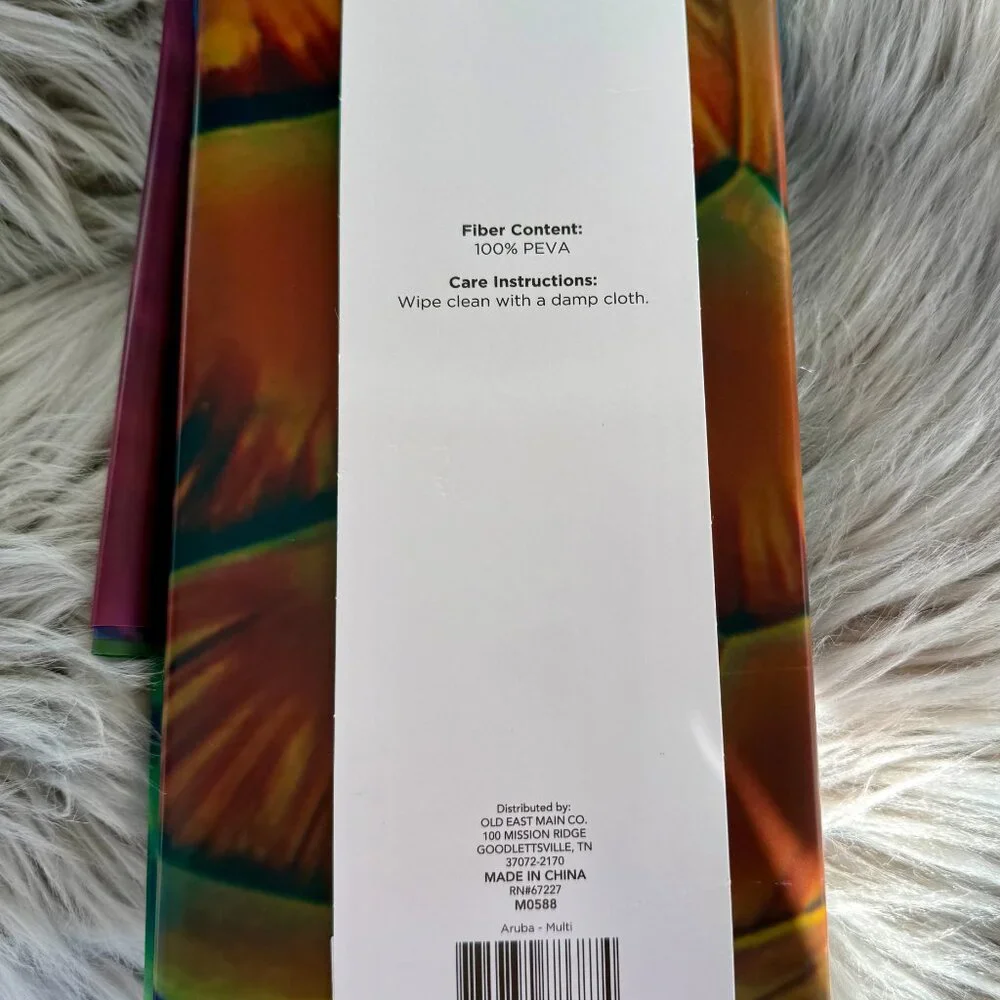 Comfort Bay Brand Photoreal Odorless PEVA Shower Curtain * NEW